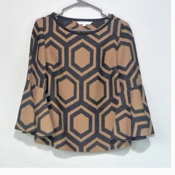 TRINA TURK TOP SIZE SMALL TRUMPET SLEEVES - Picture 2 of 7